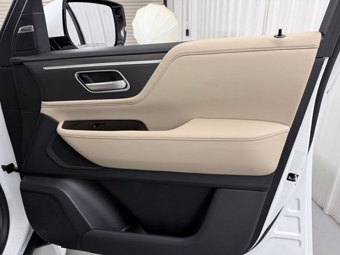 Certified 2026 INFINITI QX80 Pure RWD image 46