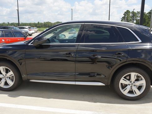 Used 2018 Audi Q5 2.0T Premium Plus w/ Premium Plus Package AWD/4WD image 5