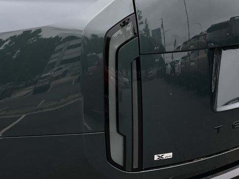 New 2027 Kia Telluride SX X-Pro AWD/4WD image 14