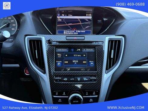 Used 2017 Acura TLX V6 w/ Technology Package image 16