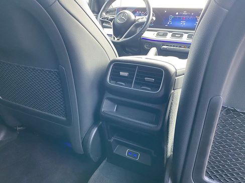 Used 2025 Mercedes-Benz GLE 350 4MATIC image 26