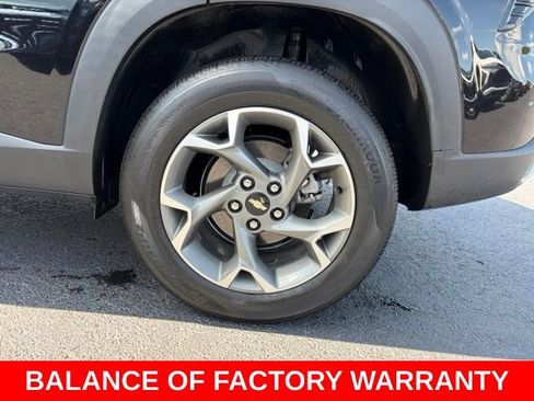 Used 2024 Chevrolet Trax LT FWD image 10