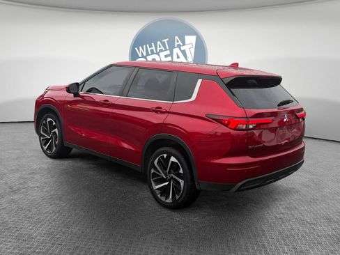 Used 2022 Mitsubishi Outlander ES AWD/4WD image 6