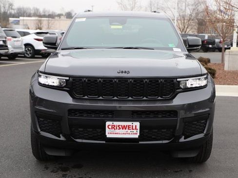 New 2025 Jeep Grand Cherokee L Altitude image 6