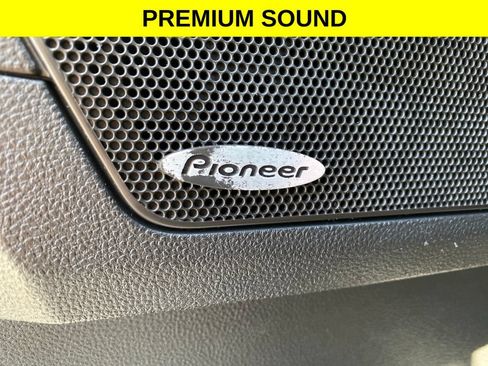 Used 2015 Chevrolet Equinox LT w/ Driver Convenience Package FWD image 11