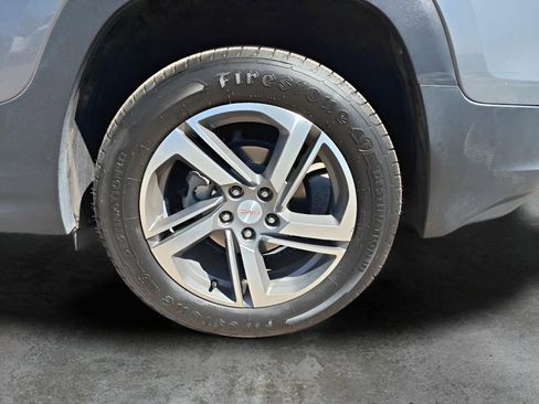 Used 2020 GMC Terrain SLT w/ Preferred Package image 7