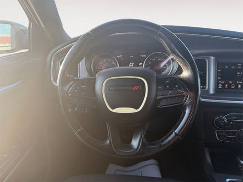 Used 2020 Dodge Charger SXT image 12