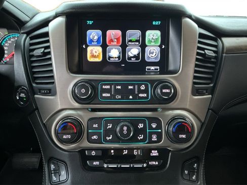 Used 2020 GMC Yukon XL Denali image 18