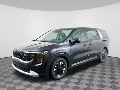 New 2026 Kia Carnival LXS FWD image 2
