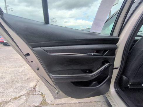 Used 2025 MAZDA MAZDA3 s FWD image 26
