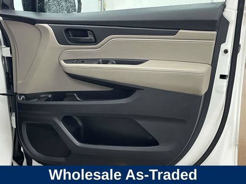 Used 2018 Honda Odyssey EX-L image 27