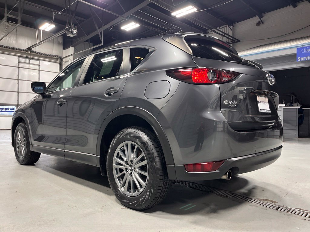 Used 2017 MAZDA CX-5 Touring w/ I-ACTIVSENSE Package AWD/4WD image 5