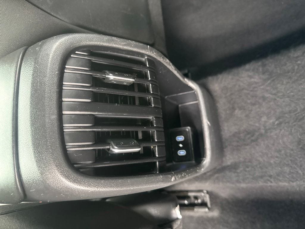 Used 2024 Hyundai Kona SEL AWD/4WD image 25