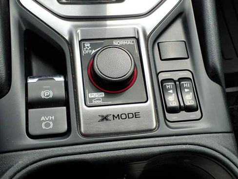 Used 2023 Subaru Forester Premium AWD/4WD image 25