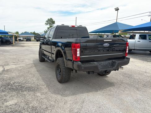 Used 2022 Ford F250 Lariat AWD/4WD image 7