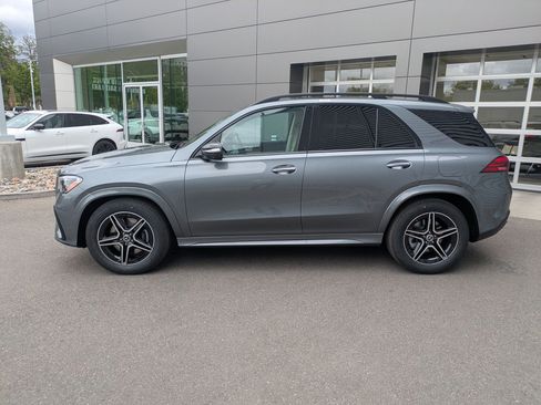 New 2026 Mercedes-Benz GLE 450e 4MATIC image 7