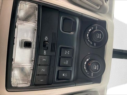 Used 2016 Toyota 4Runner TRD Pro AWD/4WD image 33