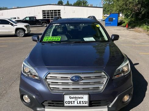Used 2016 Subaru Outback 2.5i Limited AWD/4WD image 14