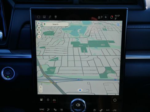 New 2026 GMC Terrain Denali w/ LPO, Black Badging Package image 7