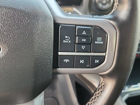 Used 2025 Ford F150 Lariat AWD/4WD image 24