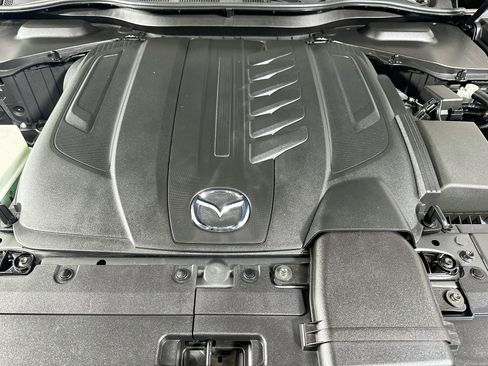 Used 2025 MAZDA CX-90 3.3 Turbo w/ Preferred Package AWD/4WD image 37