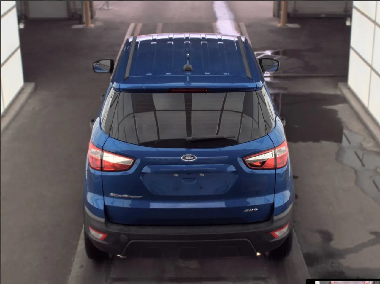 Used 2022 Ford EcoSport S AWD/4WD image 4