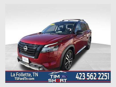 Used 2023 Nissan Pathfinder Platinum