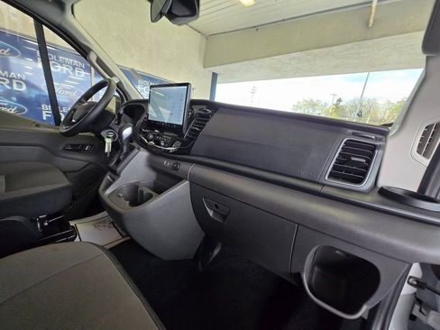 Used 2023 Ford Transit 350 XLT image 24