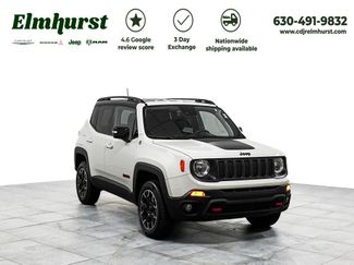 Used 2023 Jeep Renegade Trailhawk AWD/4WD video 1