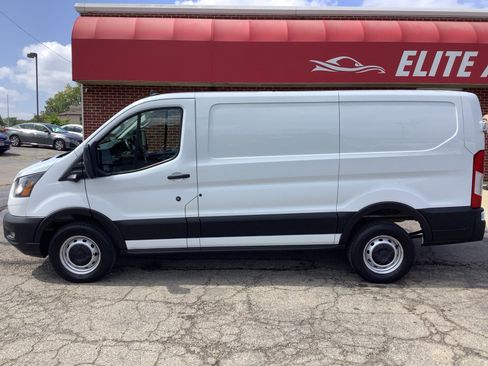 Used 2023 Ford Transit 250 Low Roof image 2