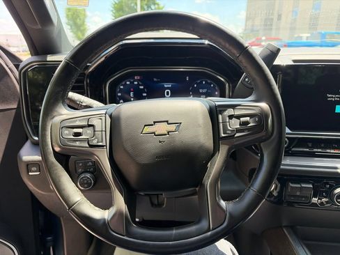 Used 2024 Chevrolet Silverado 3500 High Country w/ High Country Premium Package AWD/4WD image 21