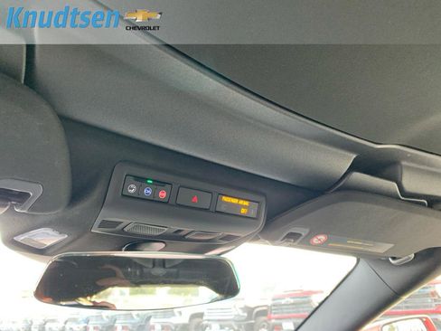 Used 2021 Chevrolet Corvette Stingray Coupe w/ Chrome Exterior Badge Package image 28