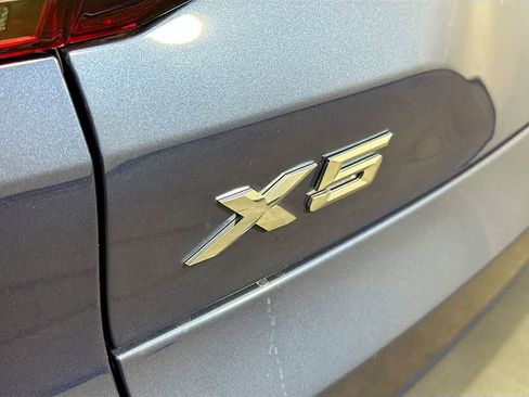 Used 2022 BMW X5 sDrive40i w/ Premium Package image 7