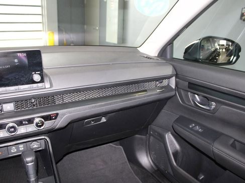Used 2025 Honda CR-V EX image 24