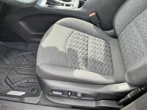 Used 2024 Chevrolet Equinox LT w/ LPO, Floor Liner Package FWD image 12