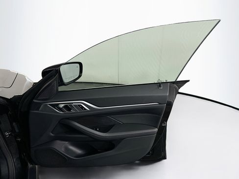 Used 2025 BMW i4 eDrive40 image 34