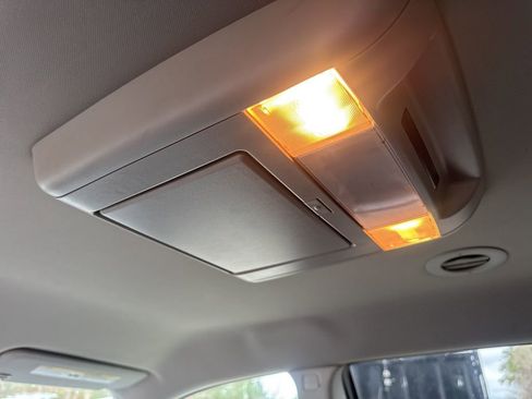 Used 2016 Buick Enclave Leather w/ Trailering Package image 26