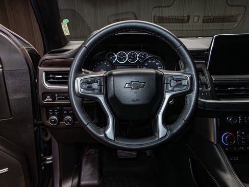 Used 2021 Chevrolet Tahoe Z71 w/ Rear Media and Nav Package image 13