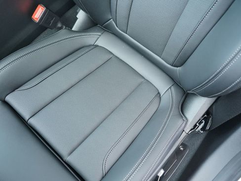 New 2026 BMW 330i Sedan image 11