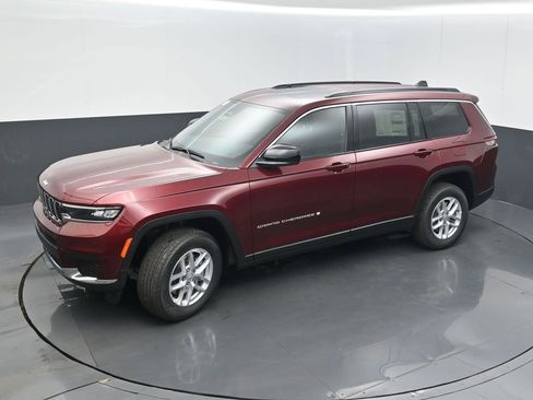 New 2026 Jeep Grand Cherokee L Laredo AWD/4WD image 42