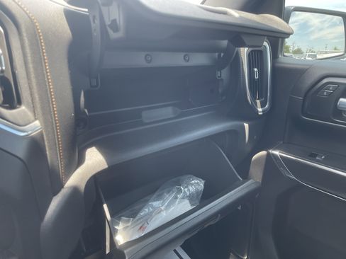 Used 2021 GMC Sierra 1500 AT4 w/ AT4 Value Package AWD/4WD image 30