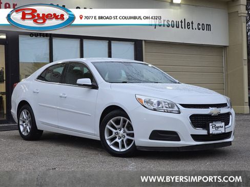 Used 2015 Chevrolet Malibu LT w/ Power Convenience Package image 1