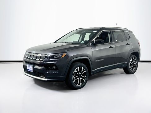 Used 2022 Jeep Compass Limited AWD/4WD image 1