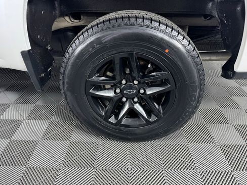 Used 2023 Chevrolet Silverado 1500 LT Trail Boss image 34