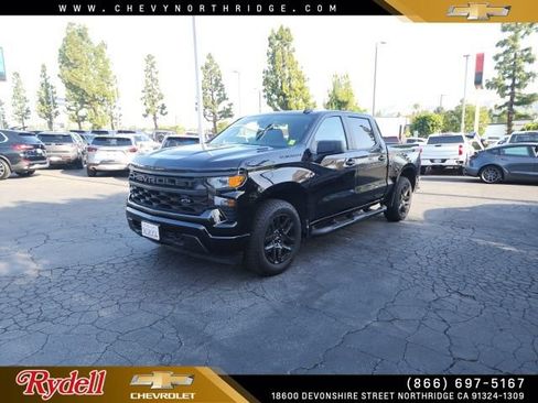 Used 2025 Chevrolet Silverado 1500 Custom w/ Turbomax Blackout Package image 1