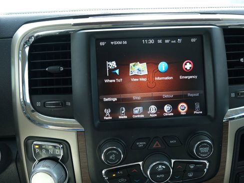 Used 2014 RAM 1500 Laramie w/ Convenience Group image 8