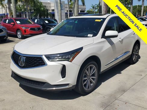 Used 2024 Acura RDX w/ Technology Package AWD/4WD image 3