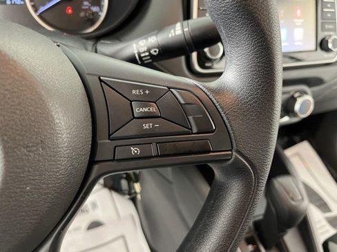 Used 2025 Nissan Versa S w/ S Plus Package FWD image 18