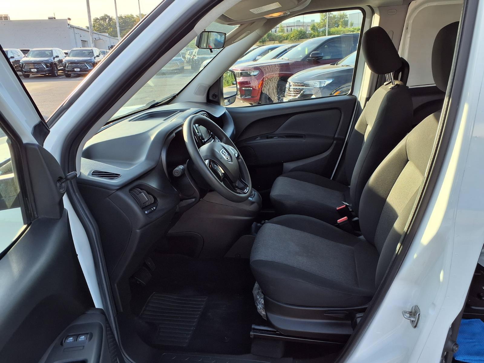 Used 2022 RAM ProMaster City Tradesman FWD image 21