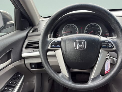 Used 2010 Honda Accord EX image 11